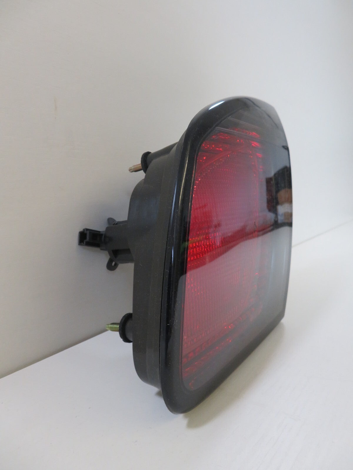 OS DRIVER REAR FOG LIGHT VALEO 088007 FOR NISSAN PRIMERA 1996-1999