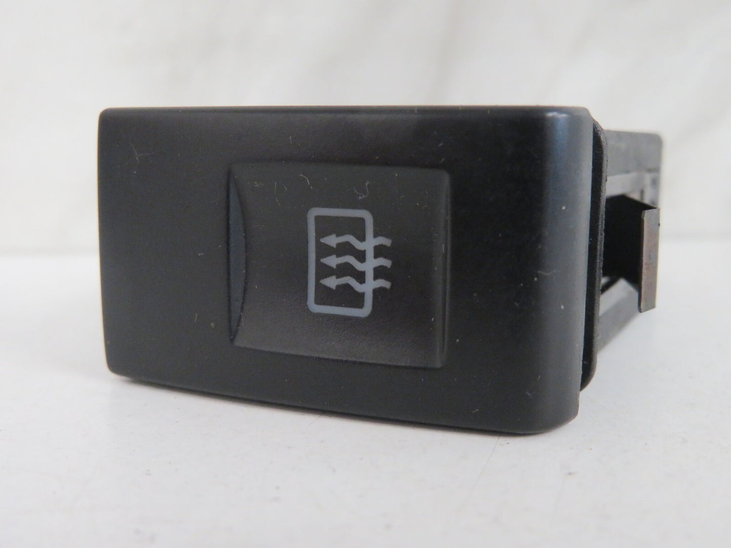 VOLKSWAGEN VW BEETLE REAR WINDSCREEN DEMIST SWITCH 1C0959621 1999-2005 AMS-19