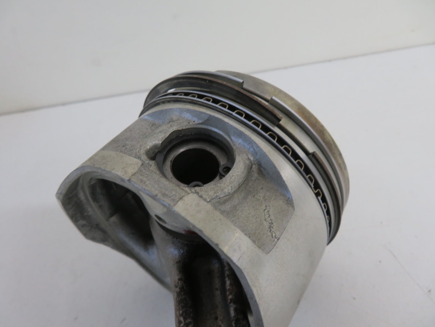 TOYOTA MR2 MK2 CELICA 3SGTE REV 1 STOCK PISTON AND CON ROD