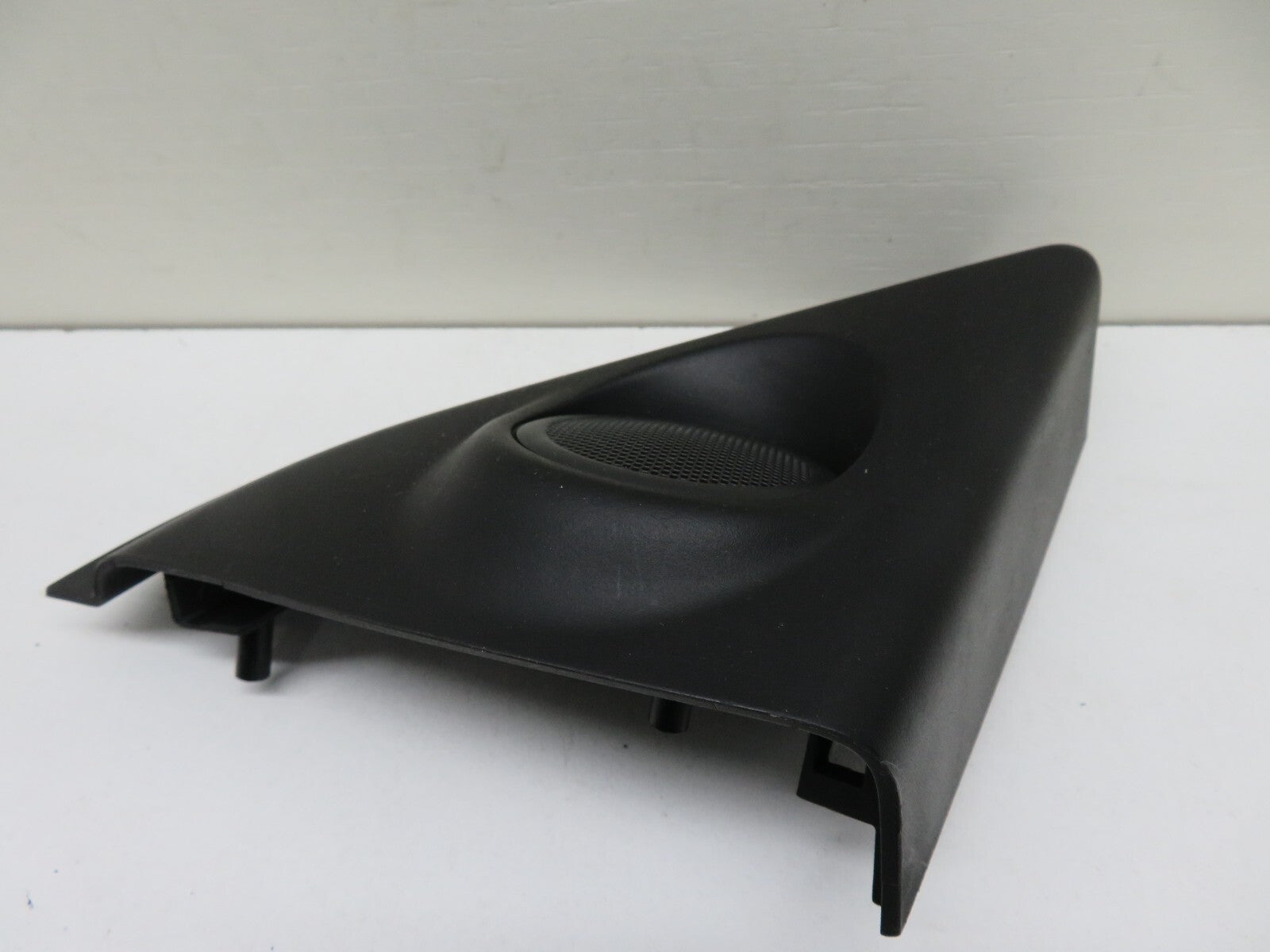 FORD MONDEO MK4 OSF DRIVER DOOR TWEETER TRIM 2007-2014 1734-26
