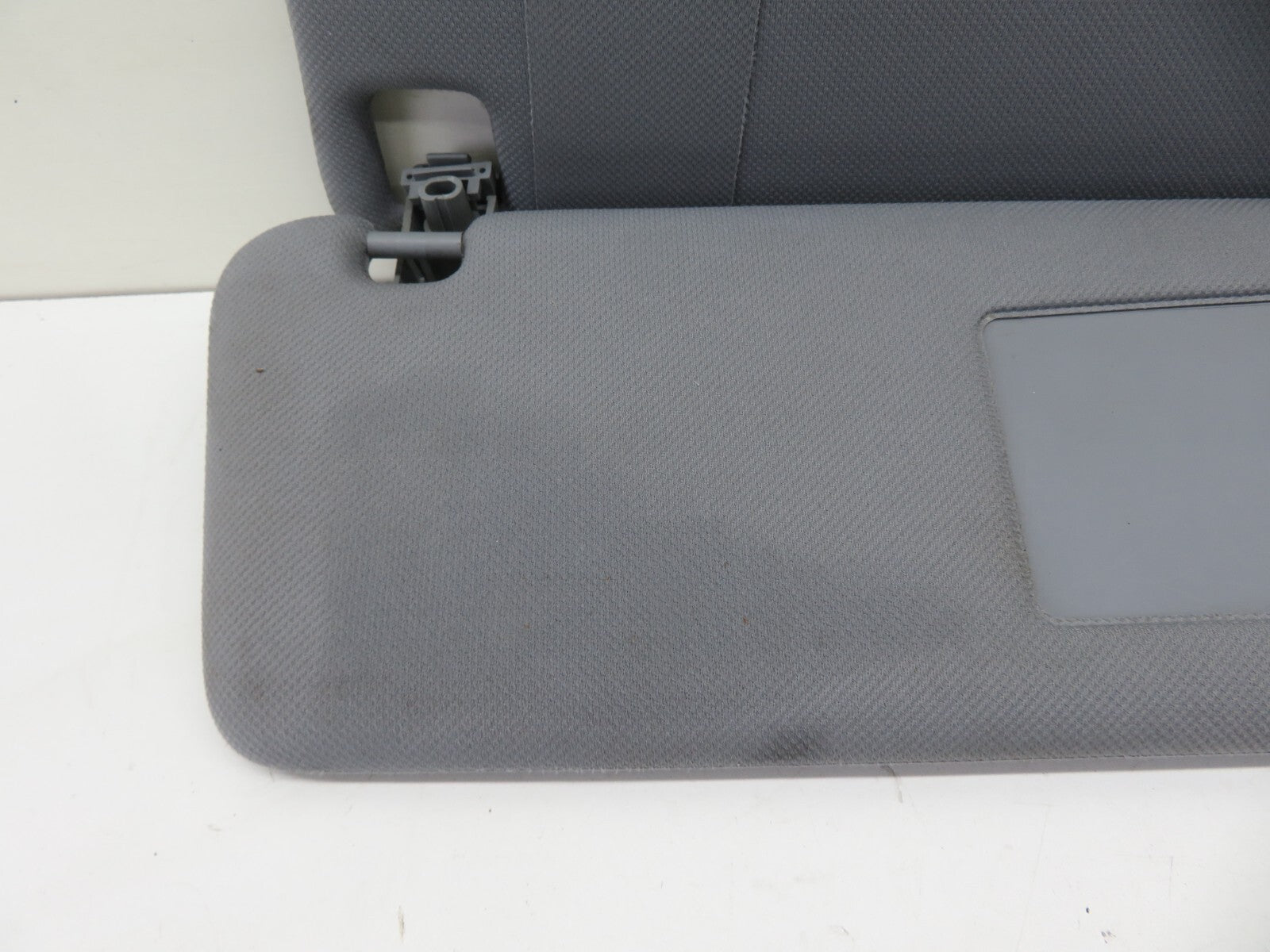 PORSCHE CAYENNE 955 OS DRIVER SUNVISOR GREY  2003-2006 1634-1