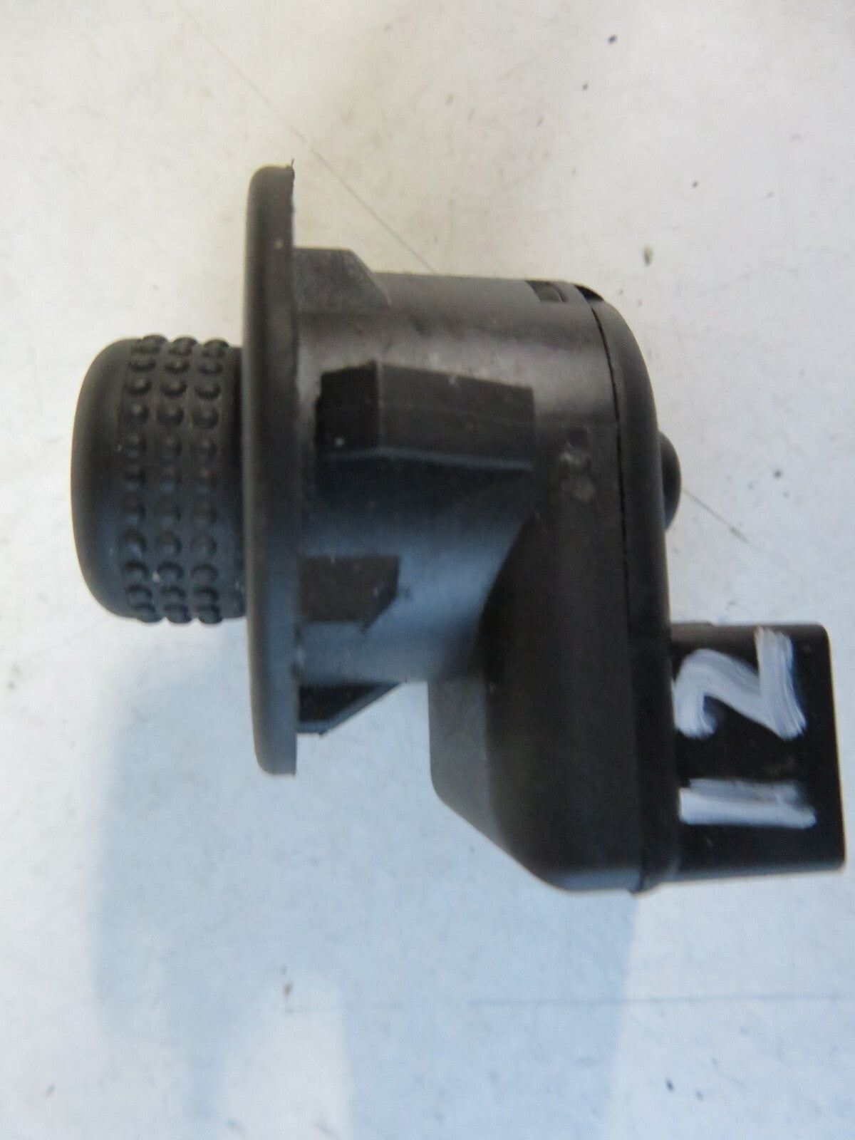 RENAULT LAGUNA ESTATE MIRROR CONTROL SWITCH 2001-2005 AMS1433-12