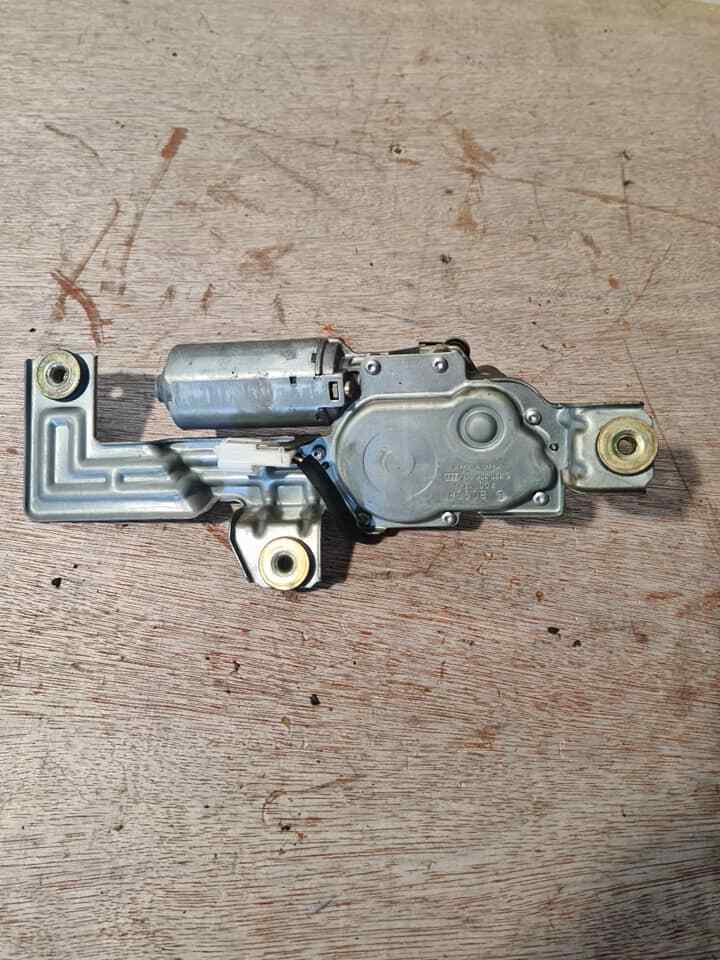 MITSUBISHI PAJERO MK2 REAR WIPER MOTOR 0390206518 1998-2007