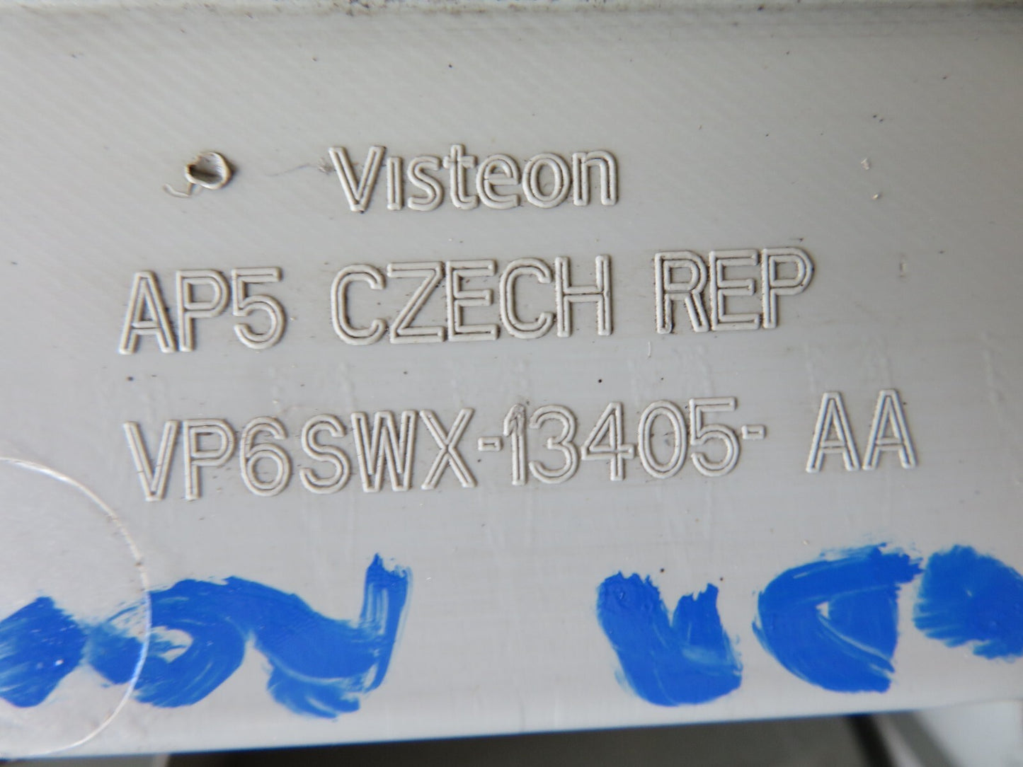 SKODA ROOMSTER NS PASSENGER REAR TAIL LIGHT 5j7945095 2007-2013