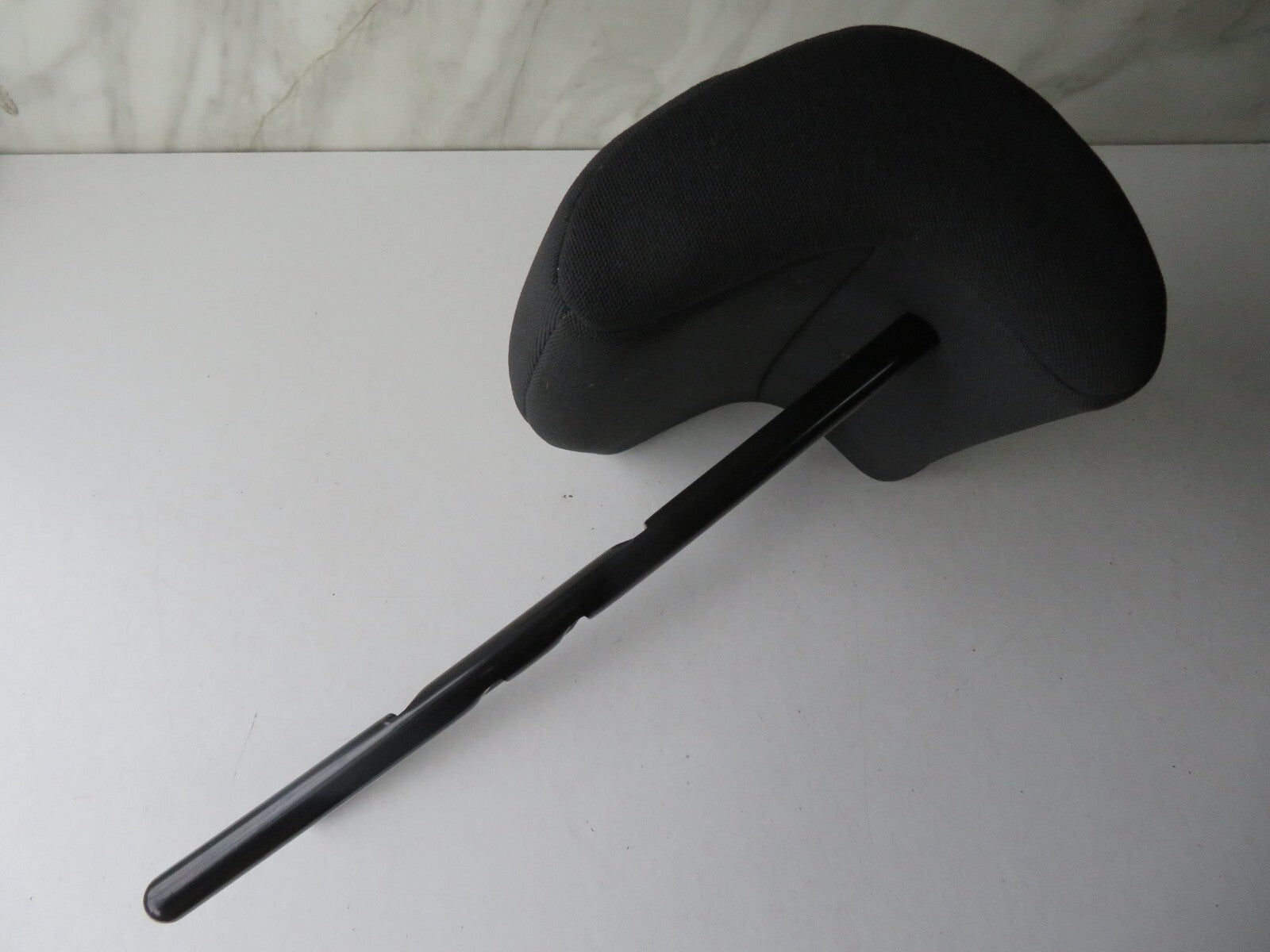 RENAULT LAGUNA ESTATE REAR CLOTH HEAD REST LEFT/RIGHT 2001-2005 A1345-4