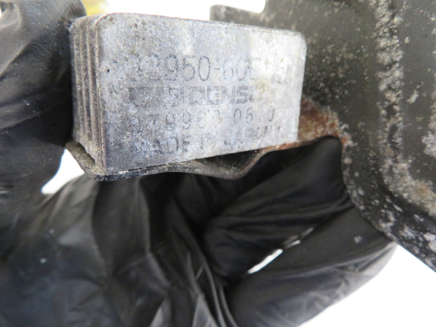 SUZUKI SWIFT GLS 1.0 FUEL INJECTOR RESISTOR 1988-2002 1439-5