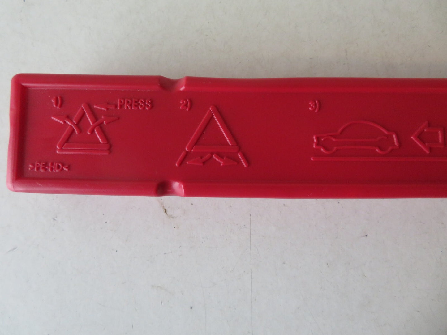 BMW 1 SERIES F20 HAZARD WARNING TRIANGLE 2011-2018 AMS1514