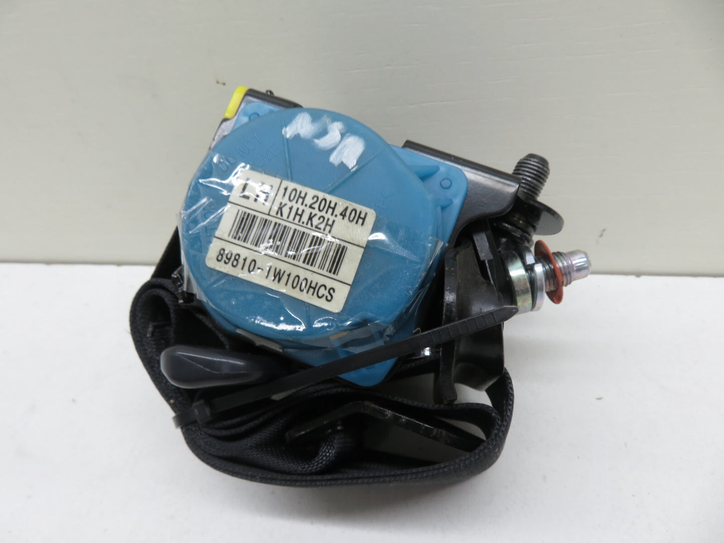 KIA RIO LH NSR REAR SEAT BELT 89810-1W100 2011-2014 #1246-6