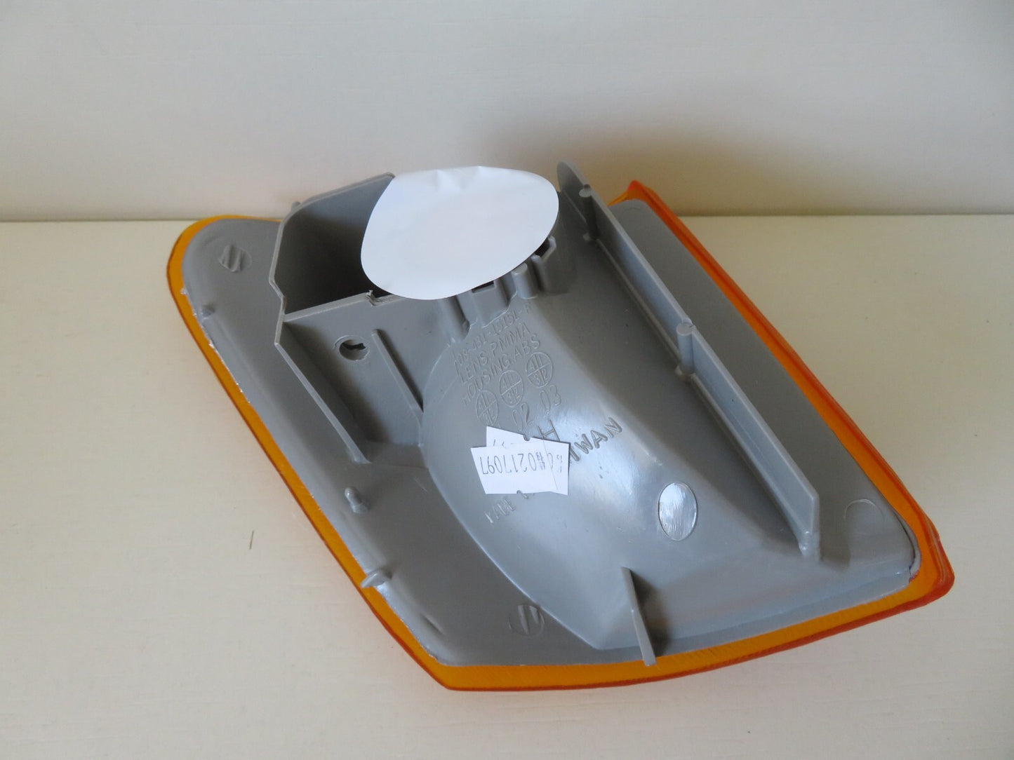 NS PASSENGER FRONT INDICATOR LIGHT FOR FORD FIESTA 1989-1997 431-1515L-UE-Y