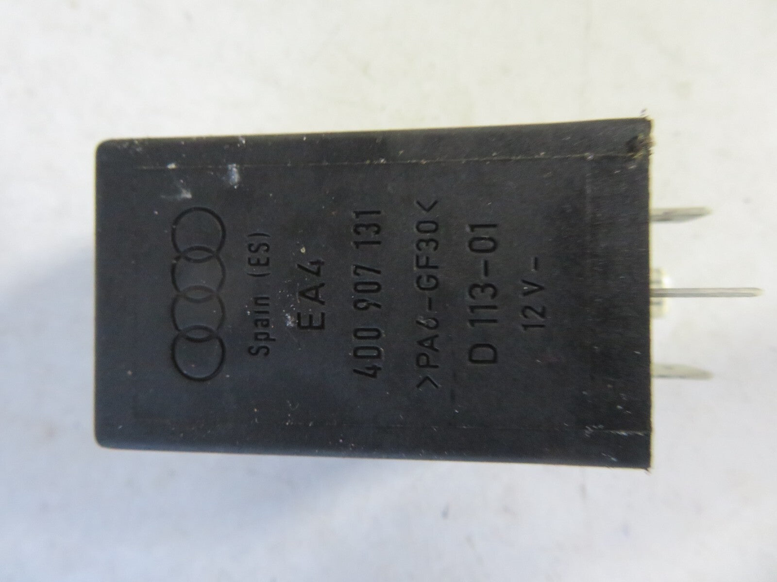 AUDI A3 8L INTERIOR LIGHT CONTROL RELAY 4D0907131 1999-2003 AMS1516-13