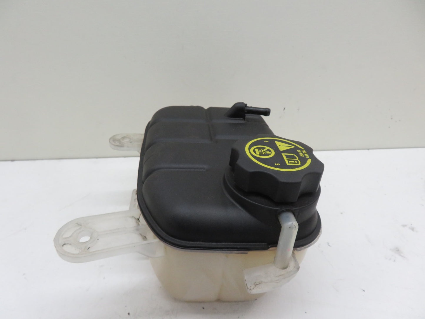 VAUXHALL MOKKA ANTIFREEZE HEADER TANK 95201979 2012-2016 1147-10