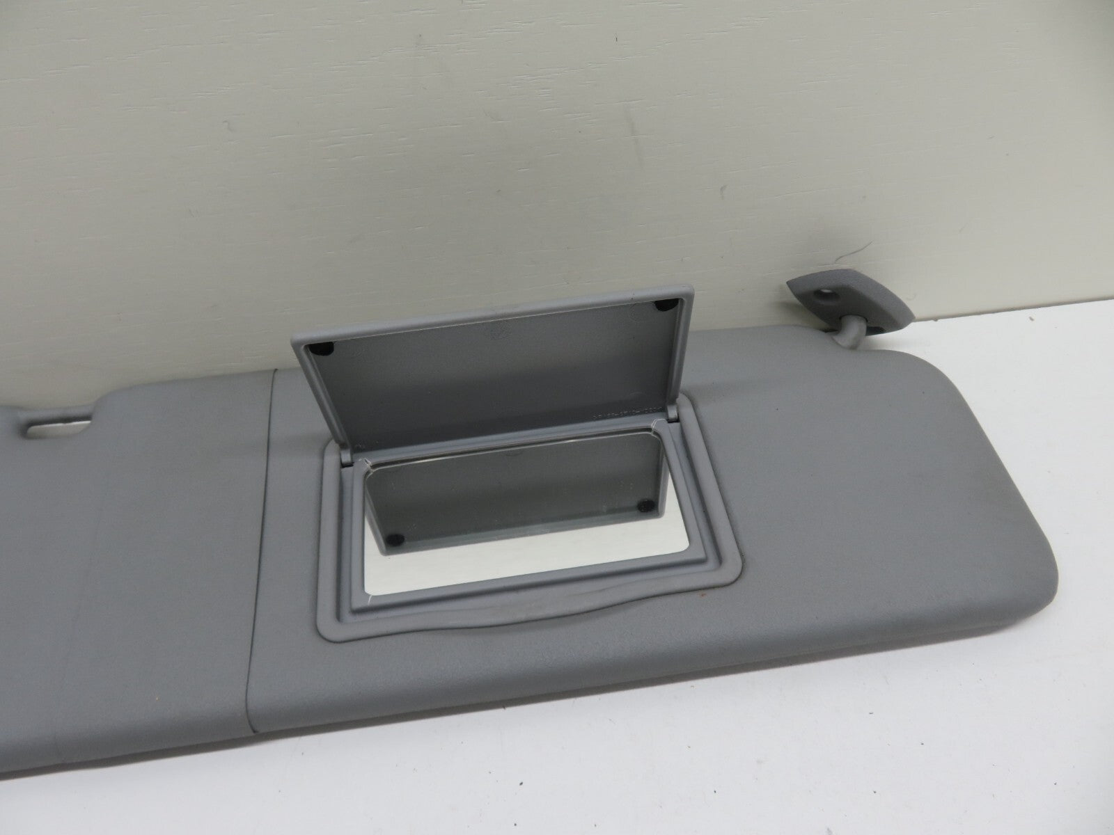 RENAULT ESPACE MK3 OS DRIVER SIDE SUN VISOR 1996-2002 1508-11