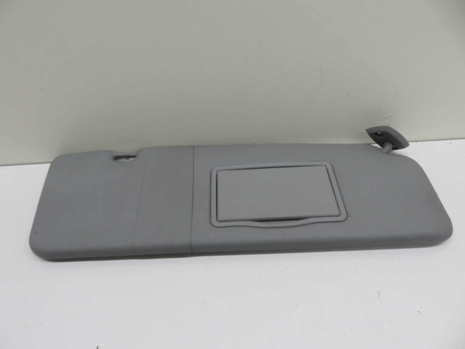 RENAULT ESPACE MK3 OS DRIVER SIDE SUN VISOR 1996-2002 1508-11