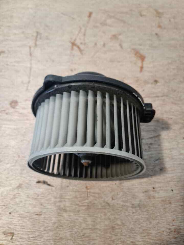 MITSUBISHI SPACE STAR MK1 HEATER BLOWER MOTOR 1998-2004 HW51