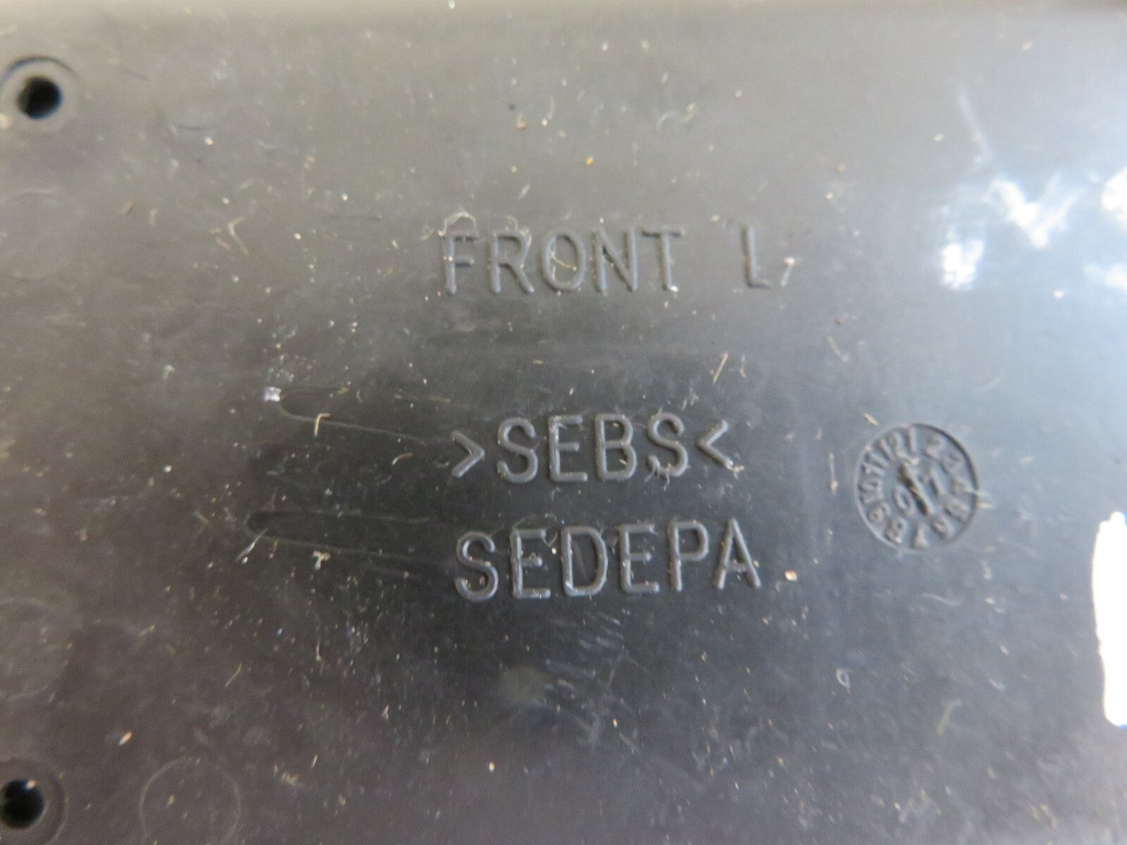 PEUGEOT 4007 NSF DOOR CARD RUBBER INSERT TRIM 2007-2012 A1315-12