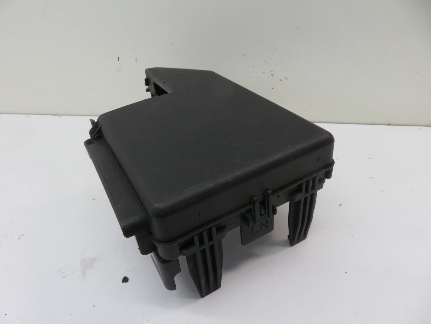 VAUXHALL CORSA D MEGA FUSE BOX HOLDER TRIM 2006-2011 1700-16