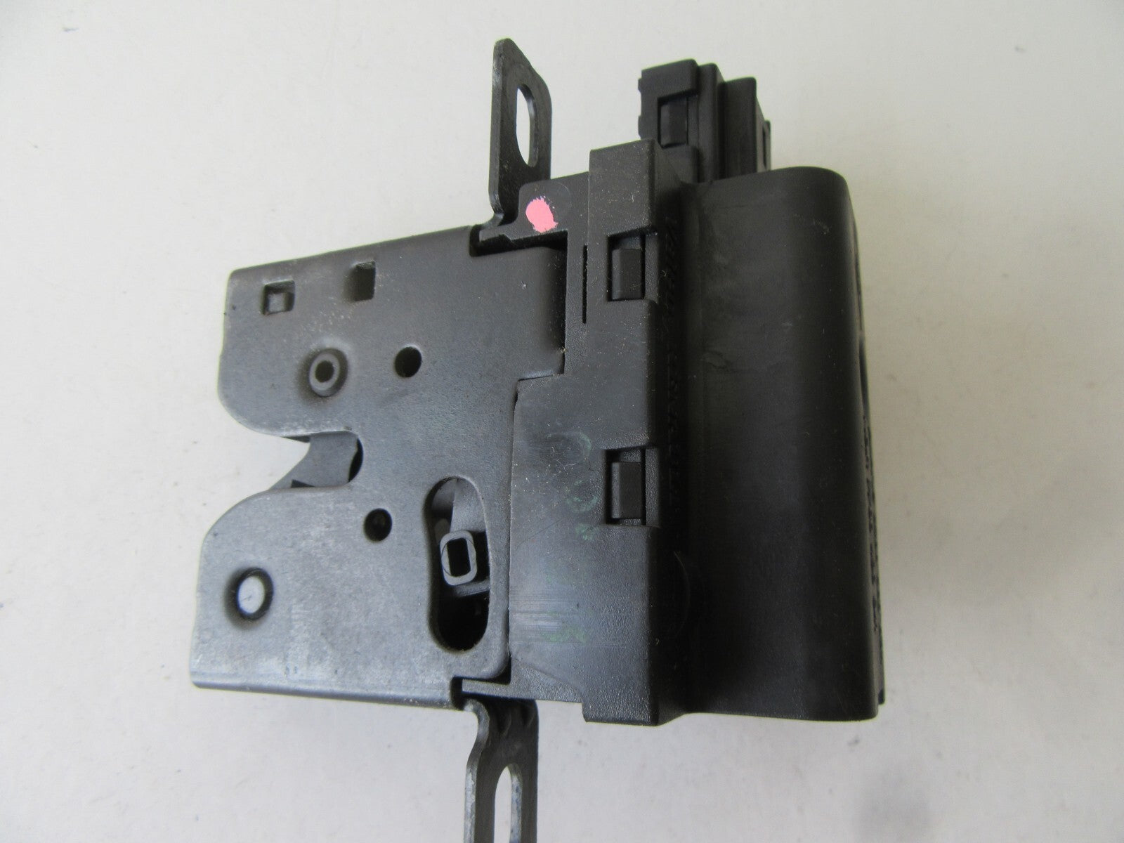 RENAULT SCENIC MK1 TAILGATE BOOT RELEASE SWITCH 8200000894 1999-2003 AMS1418