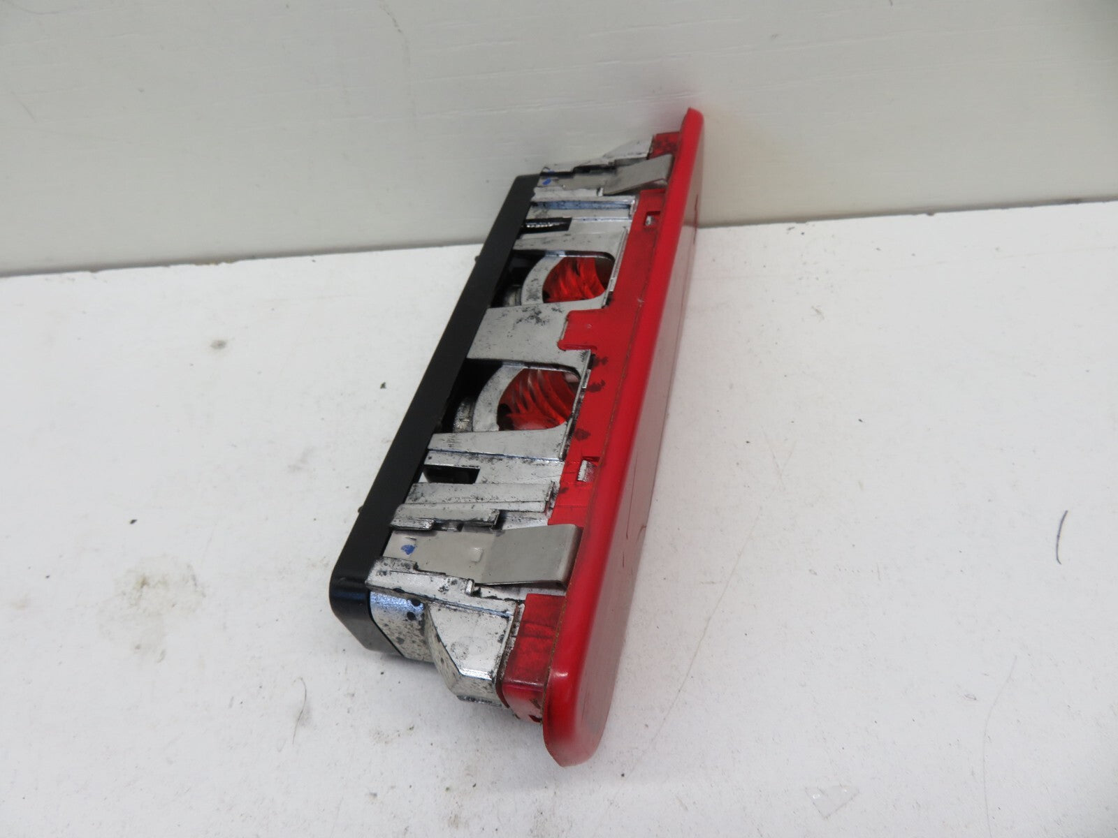 PEUGEOT BIPPER REAR UPPER MIDDLE BRAKE LIGHT 2008-2015 1721-17