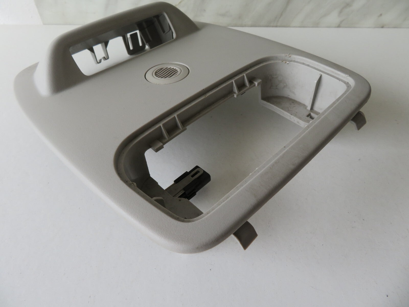 RENAULT TWINGO INTERIOR ROOF LIGHT SURROUND TRIM WITH SENSOR 2014-2017 AMS1558