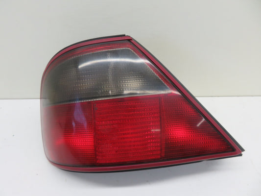 JAGUAR XJR NS PASSENGER REAR TAIL LIGHT (SEE PHOTOS) 1994-2001