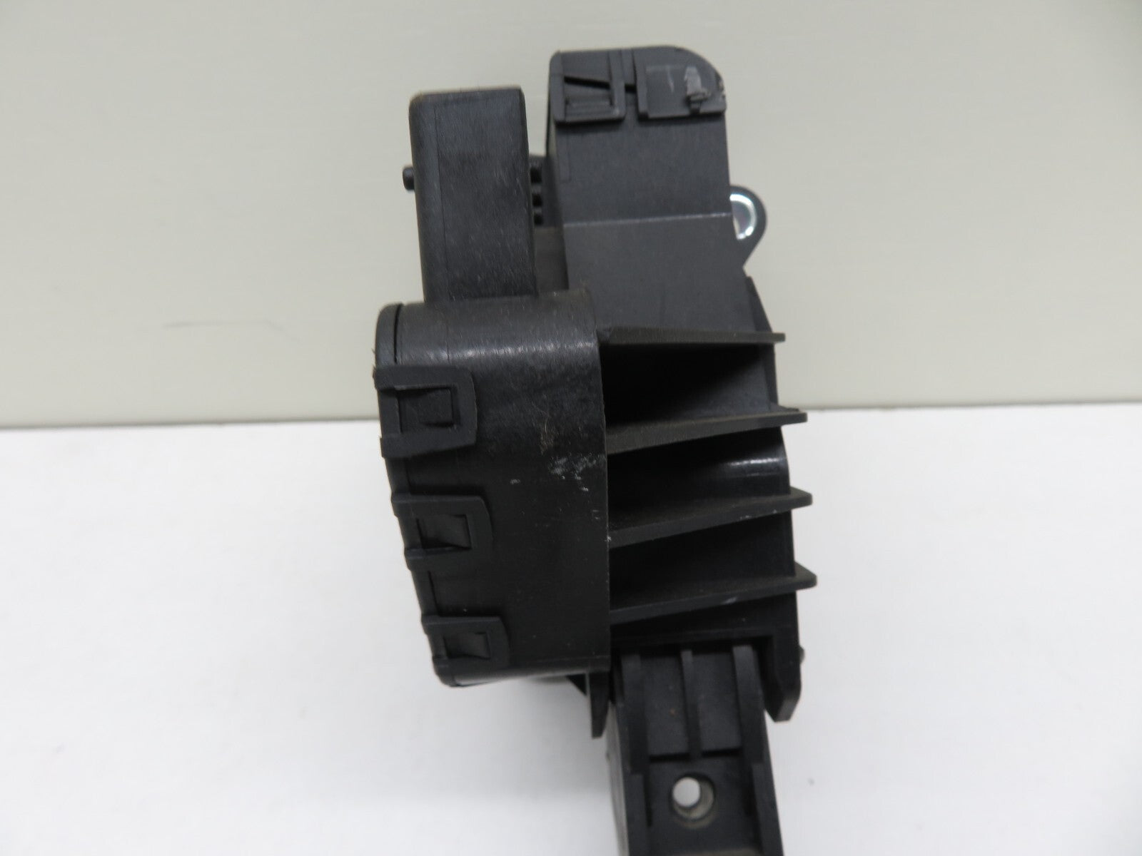 VAUXHALL CORSA D THROTTLE PEDAL 55702021 2006-2010 1700-2