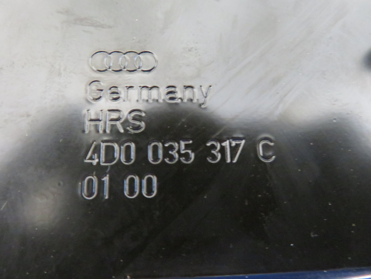 AUDI A8 D2 RADIO ANTENNA AERIAL MODULE 4B5035501D 1998-2002 1636-11