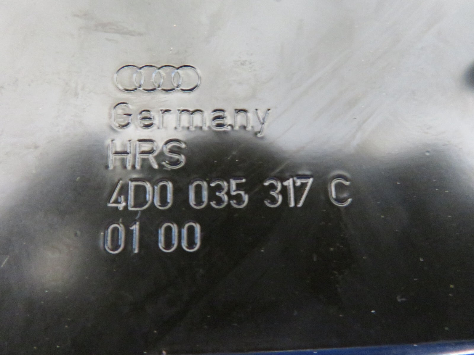 AUDI A8 D2 RADIO ANTENNA AERIAL MODULE 4B5035501D 1998-2002 1636-11