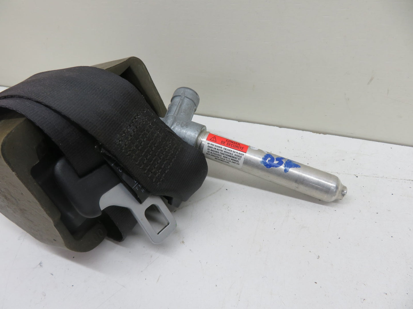 VOLVO V50 OSR RIGHT REAR SEAT BELT 8665537 2004-2008 HN54-5