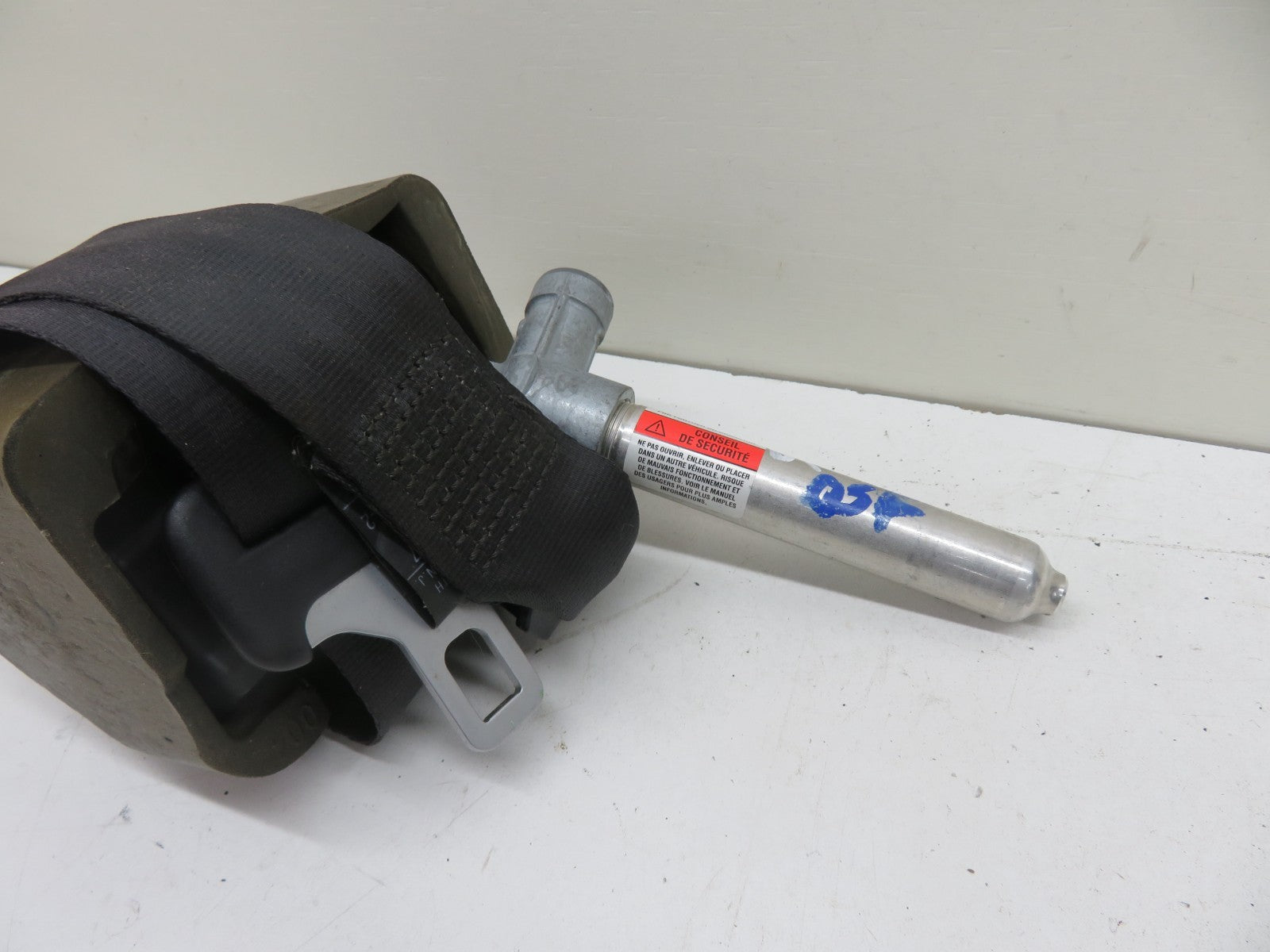 VOLVO V50 OSR RIGHT REAR SEAT BELT 8665537 2004-2008 HN54-5