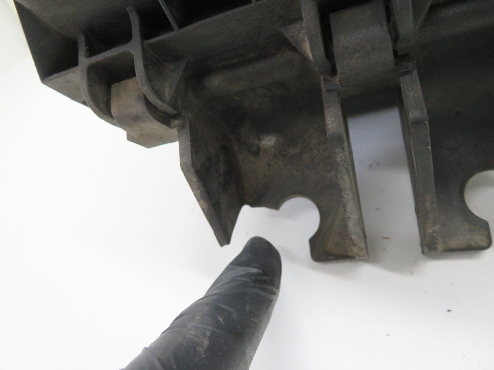 HONDA CRV MK2 2.2 DIESEL CTDI AIR FILTER BOX 2002-2006