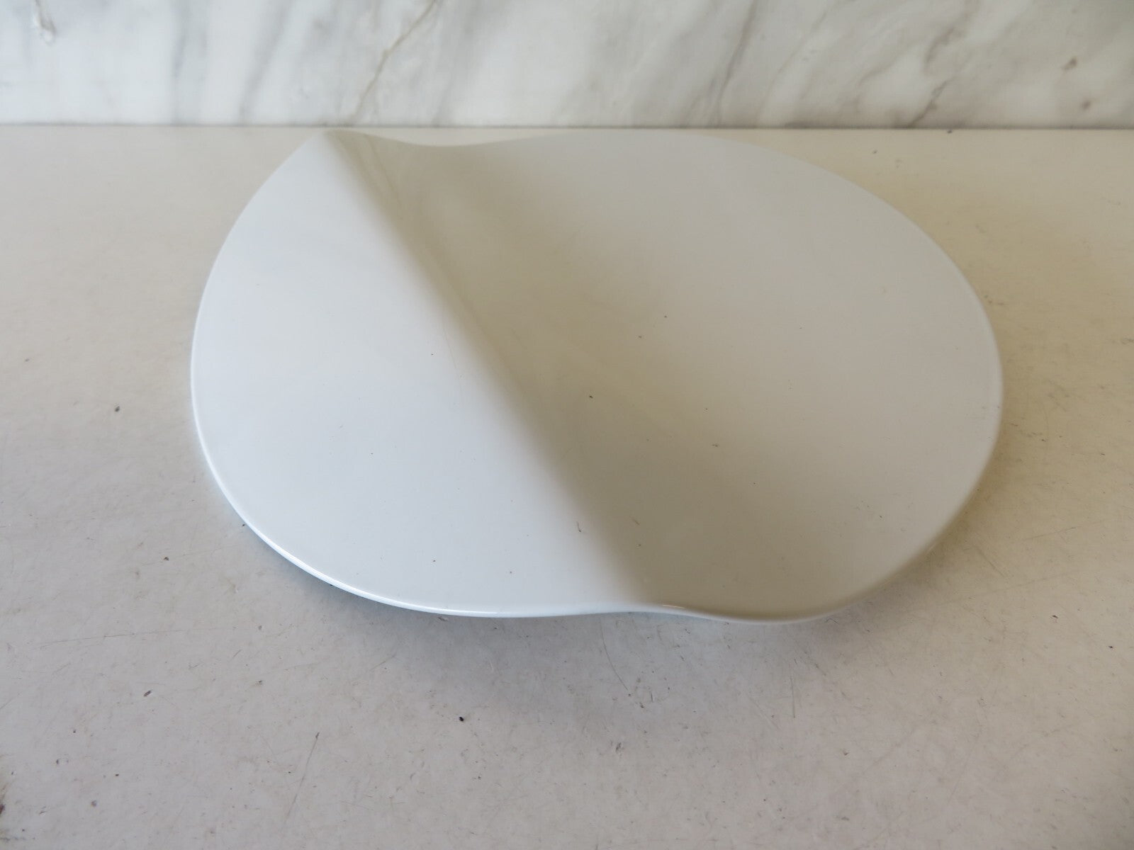 BMW 1 SERIES F20 FUEL TANK DOOR FLAP IN WHITE 2011-2018 AMS1511