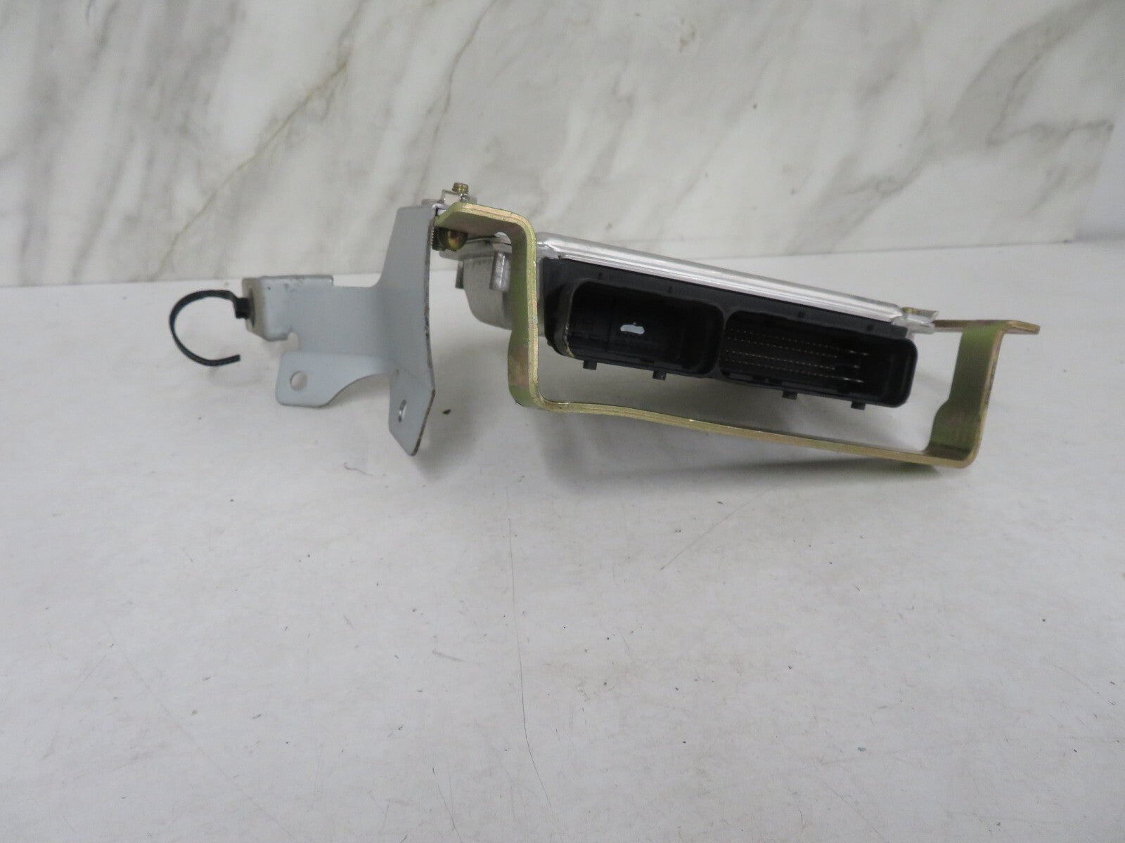 HYUNDAI GETZ ENGINE ECU 39106-22040 2002-2005 1234-2