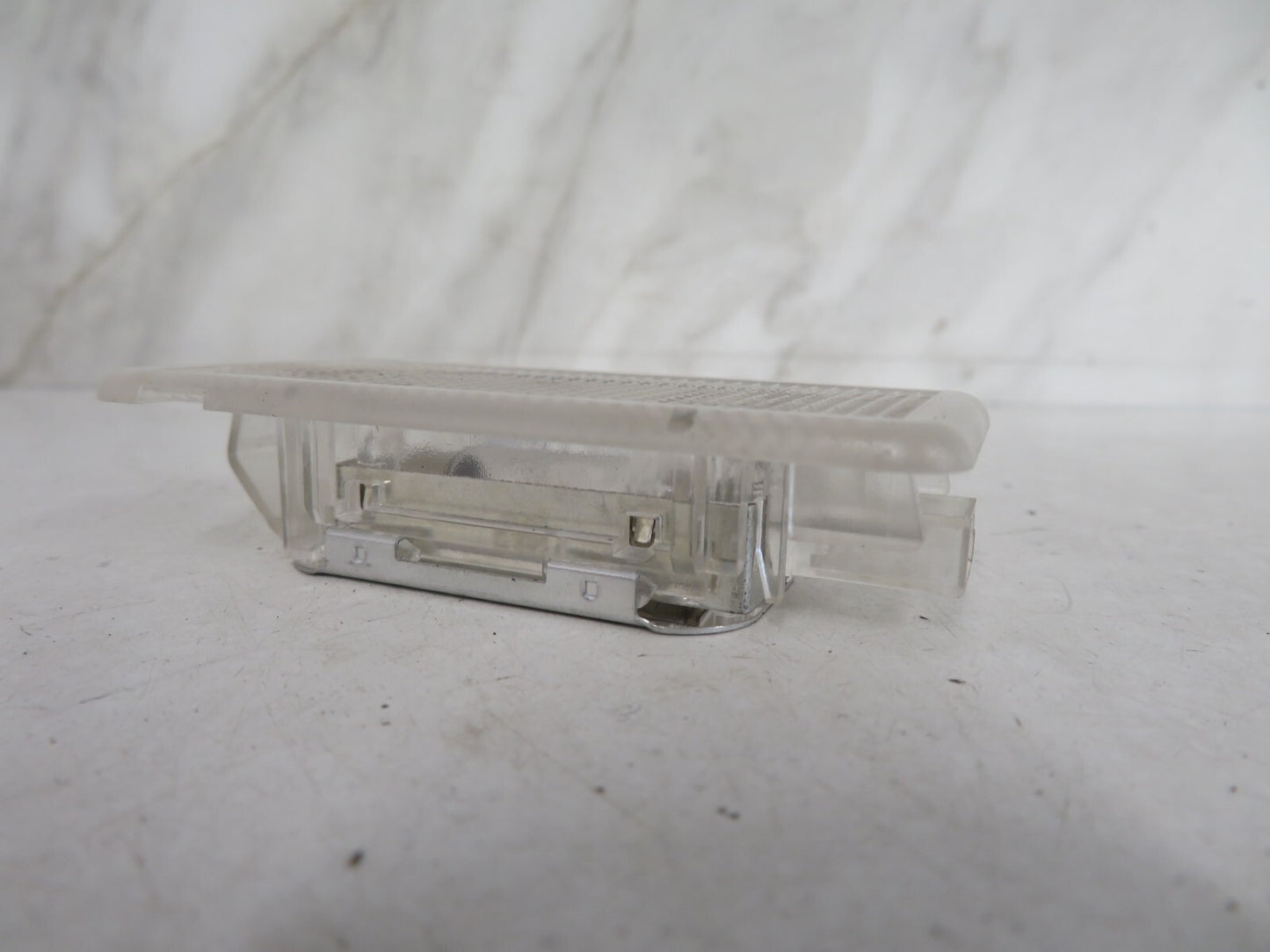 BMW 5 SERIES E39 INTERIOR GLOVE BOX LIGHT 8360588 1996-2003 1518-41