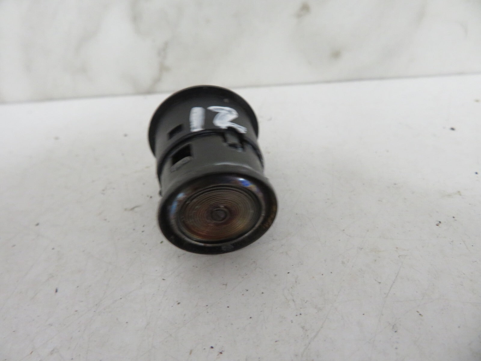 AUDI A8 D2 CIGARETTE LIGHTER 1998-2002 A1652-12