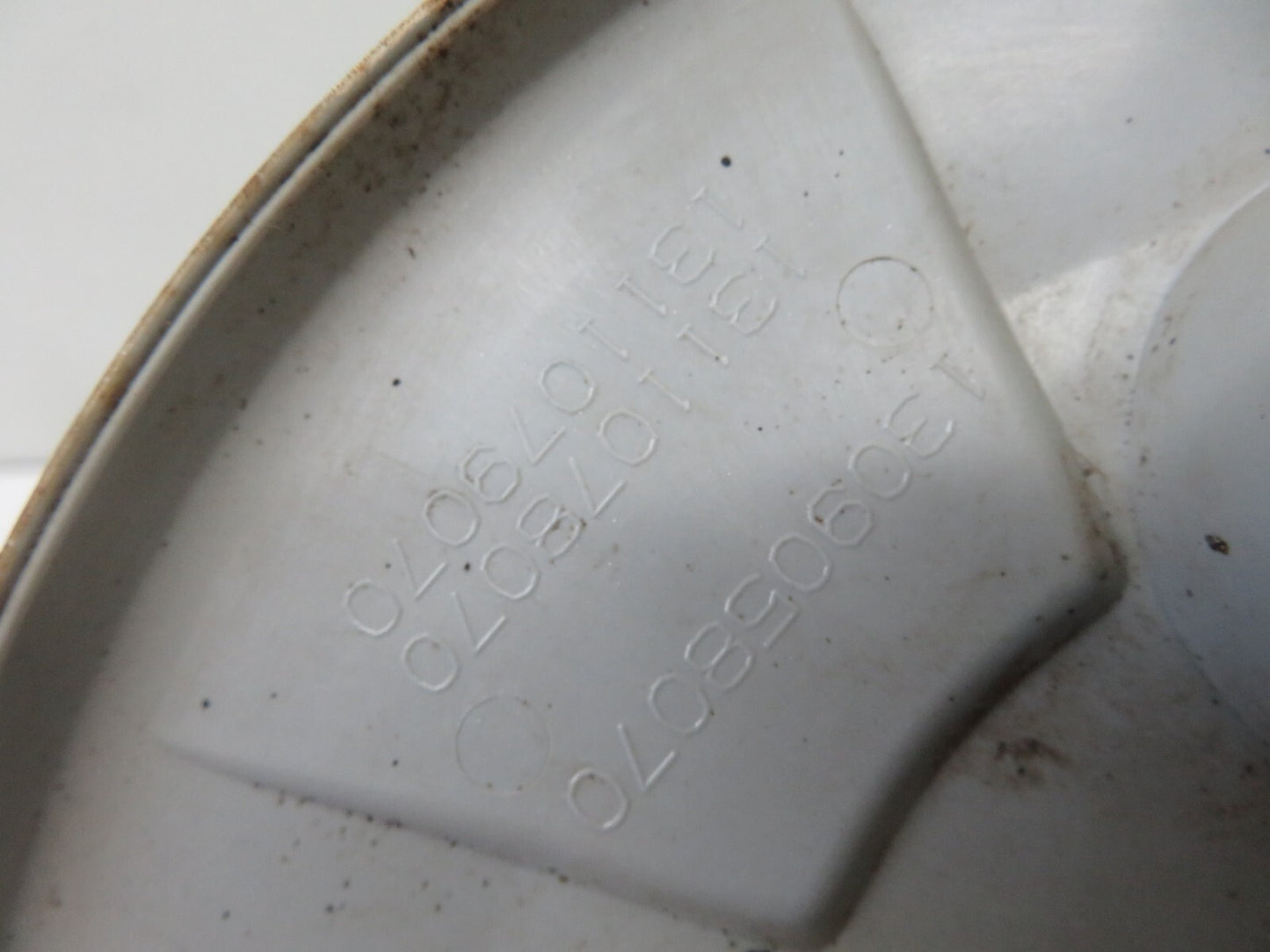 PEUGEOT BIPPER WHEEL CENTER CAP 2008-2015 1721-6