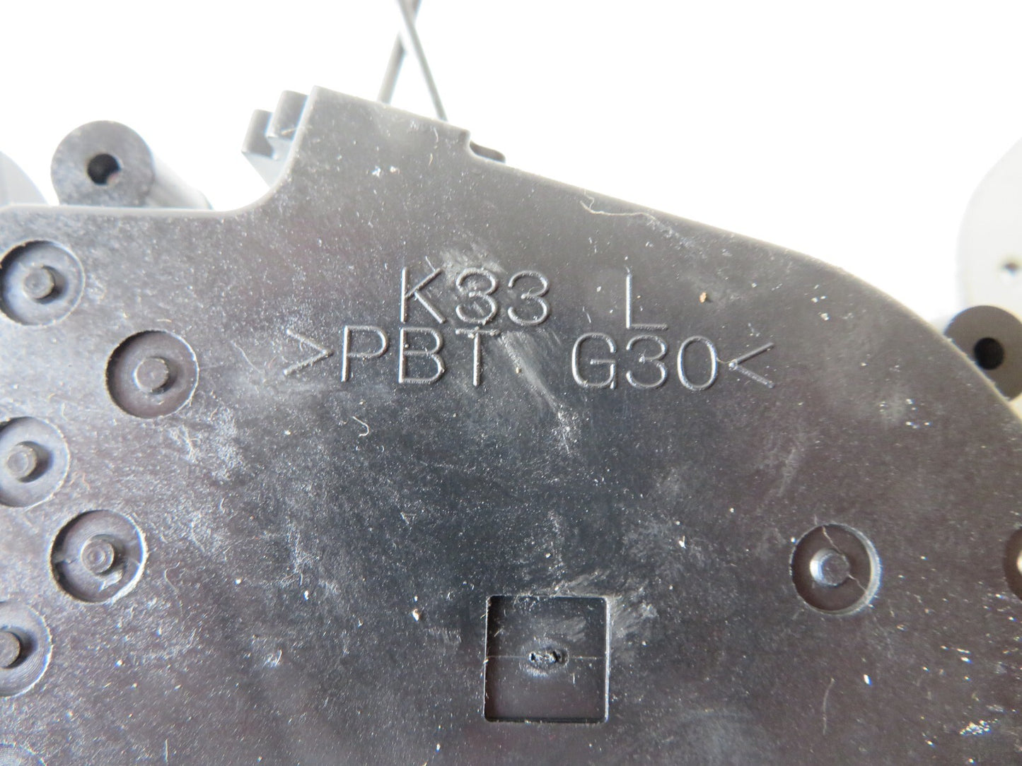 MAZDA 5 NSR DOOR LOCK CATCH 2005-2010 AMS1547