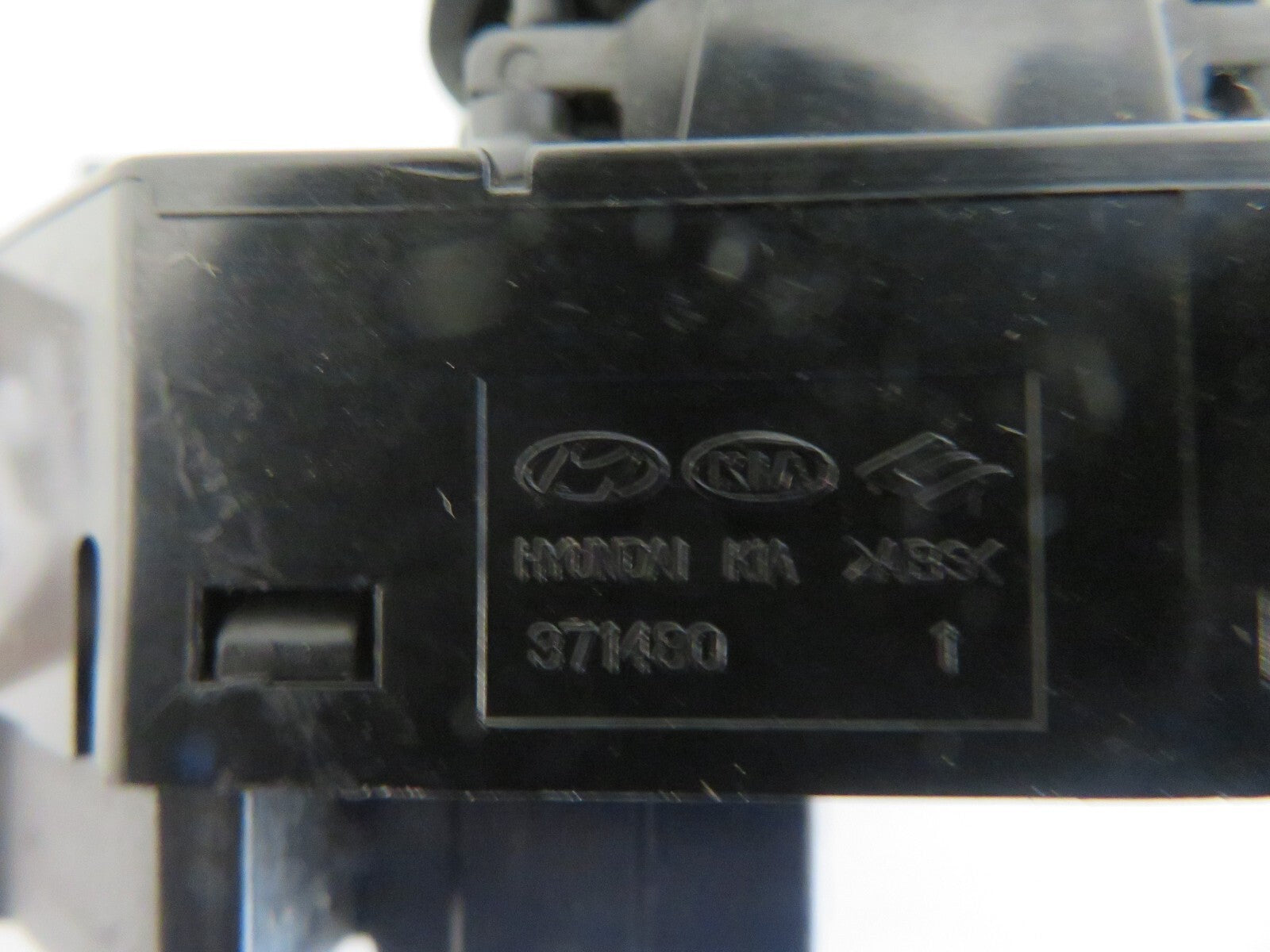 HYUNDAI SANTA FE MIRROR CONTROL SWITCH 371480 2006-2011 HYMIX1411-12