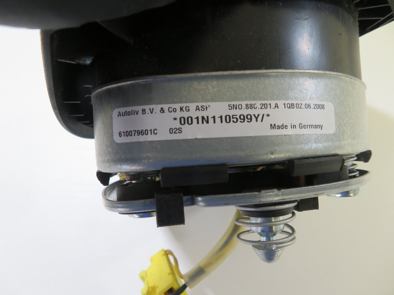 VOLKSWAGEN VW TOURAN STEERING WHEEL AIR BAG 5N0880201A 2003-09 1019-3