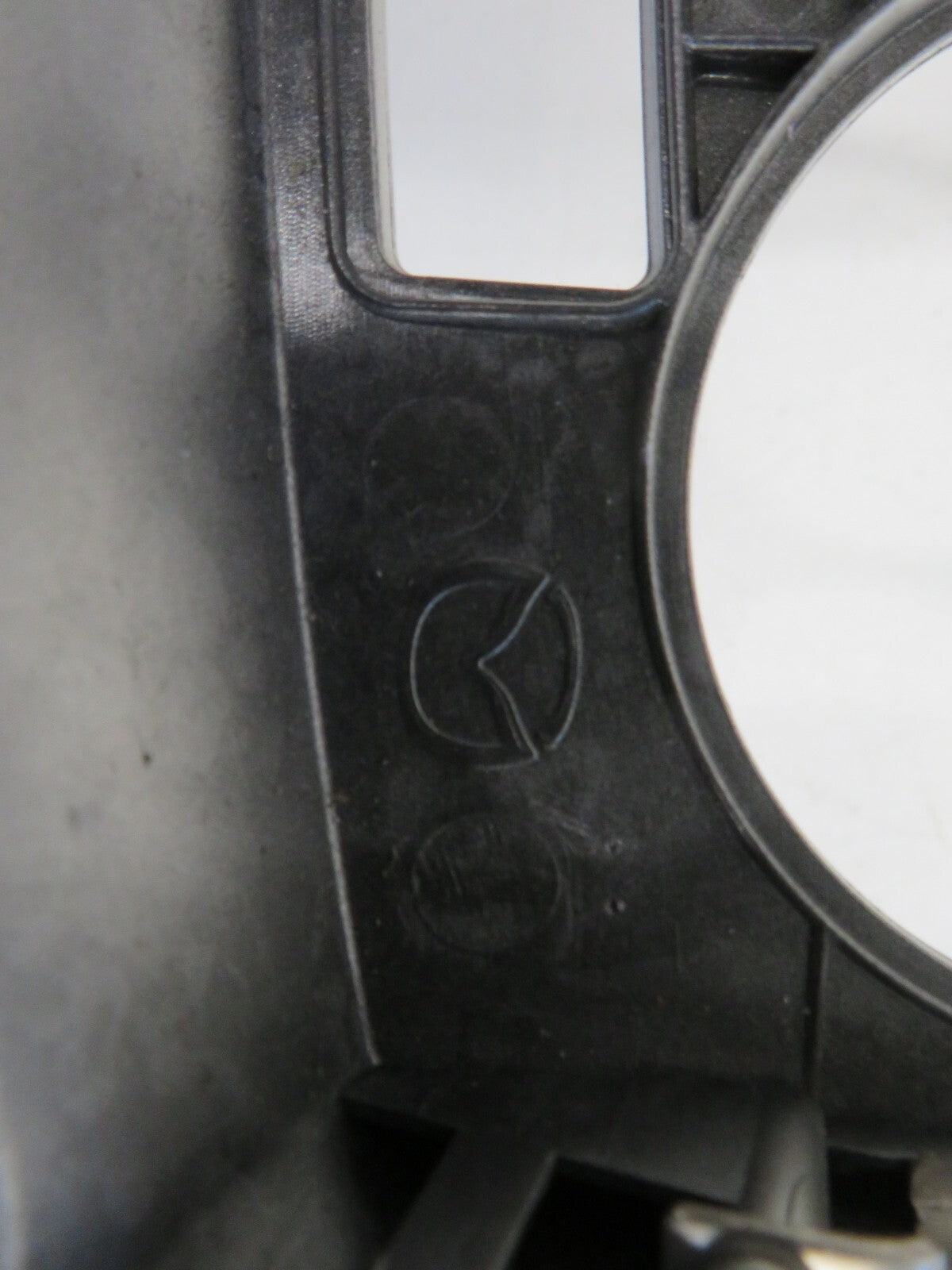 MAZDA 5 RADIO CD HEAD UNIT CC6079EG0 FASCIA TRIM 2006-2010 1511-2