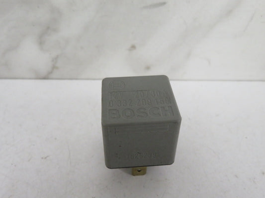 SAAB 93 9-3 BOSCH RELAY 1626239 1998-2002 SB18