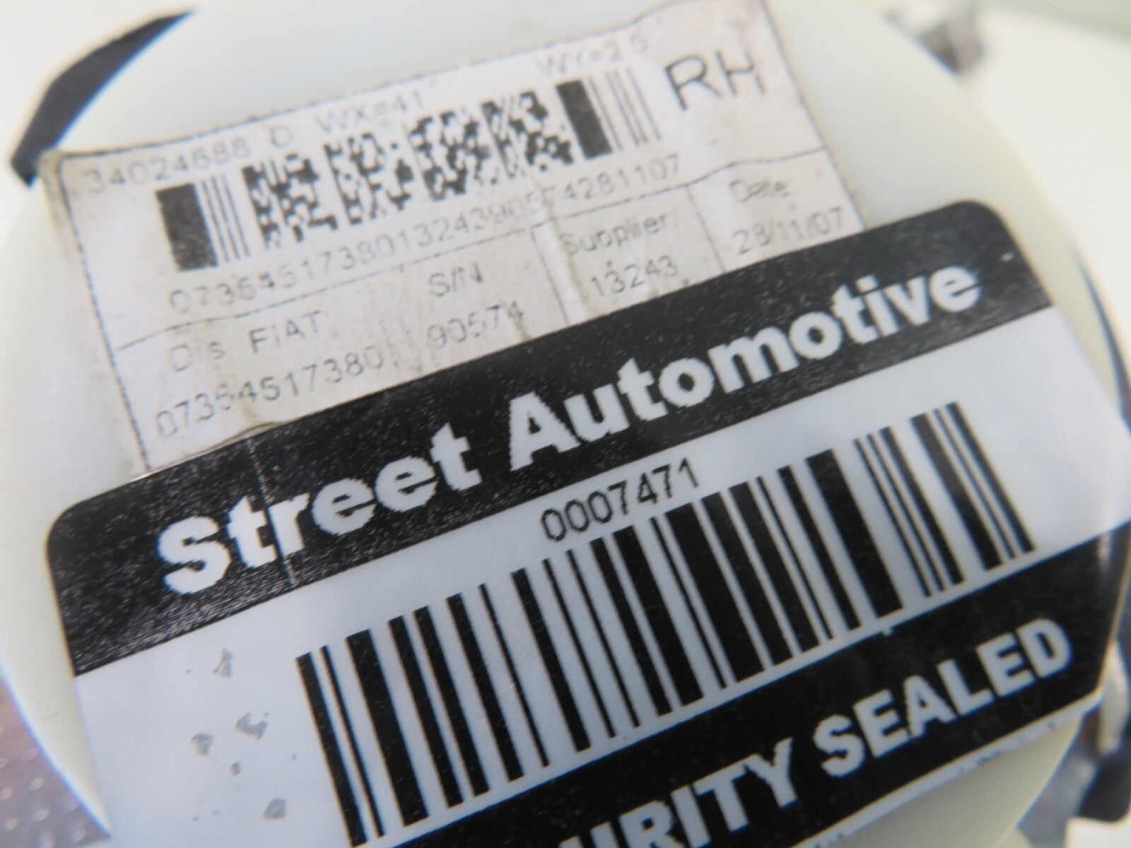 FIAT 500 OSR DRIVER REAR SEAT BELT 07354517380 2007-2014 1728-7