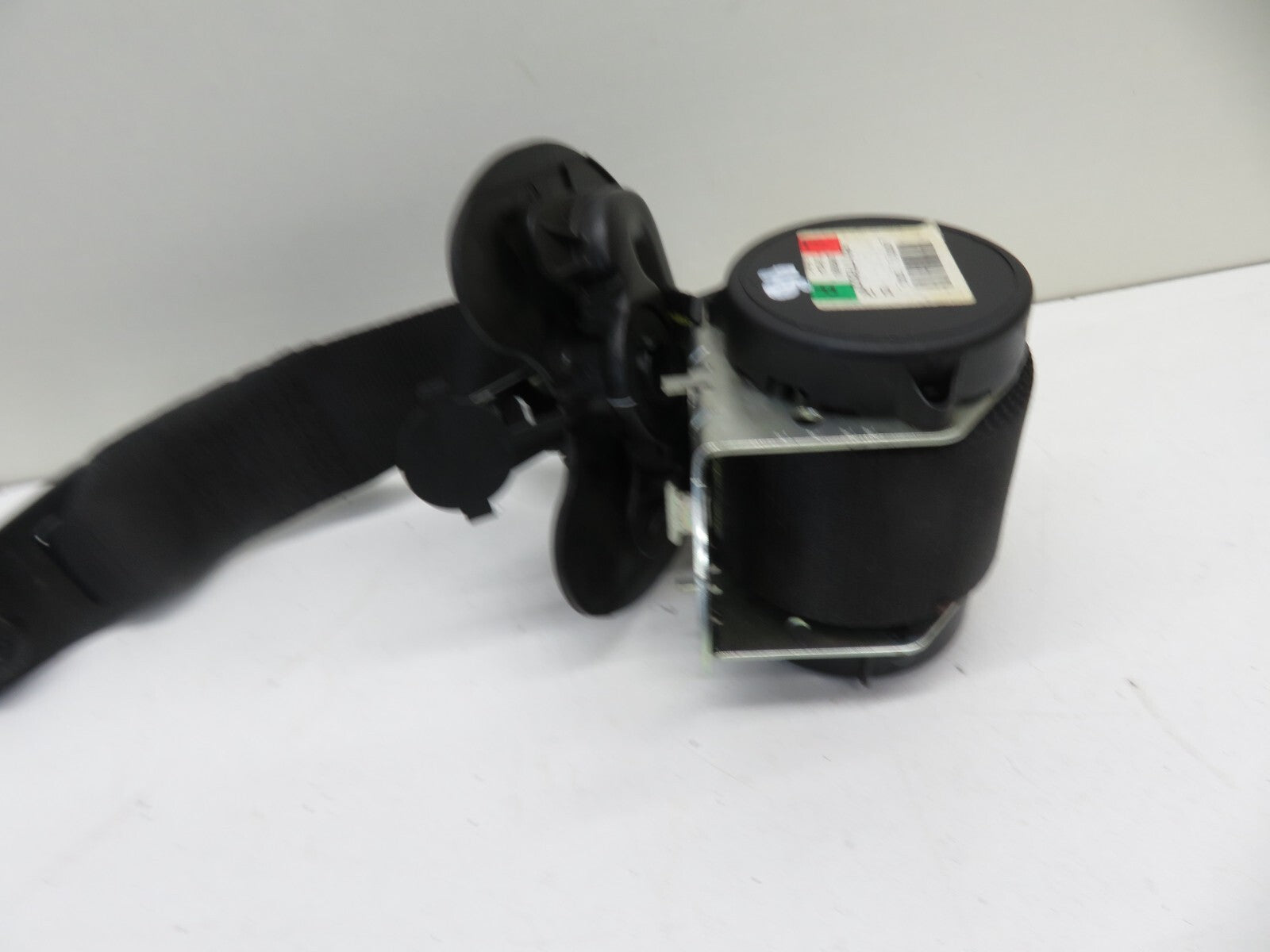 LAND ROVER FREELANDER 1 REAR SEAT BELT 601177600D 1997-2006 1730-16