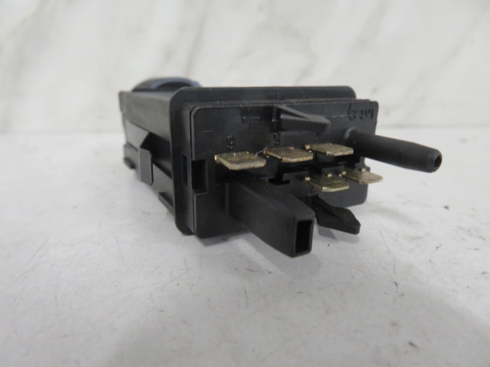 AUDI TT MK1 REAR WINDOW DEMIST SWITCH 8N0941503B 1999-2006 1424-7