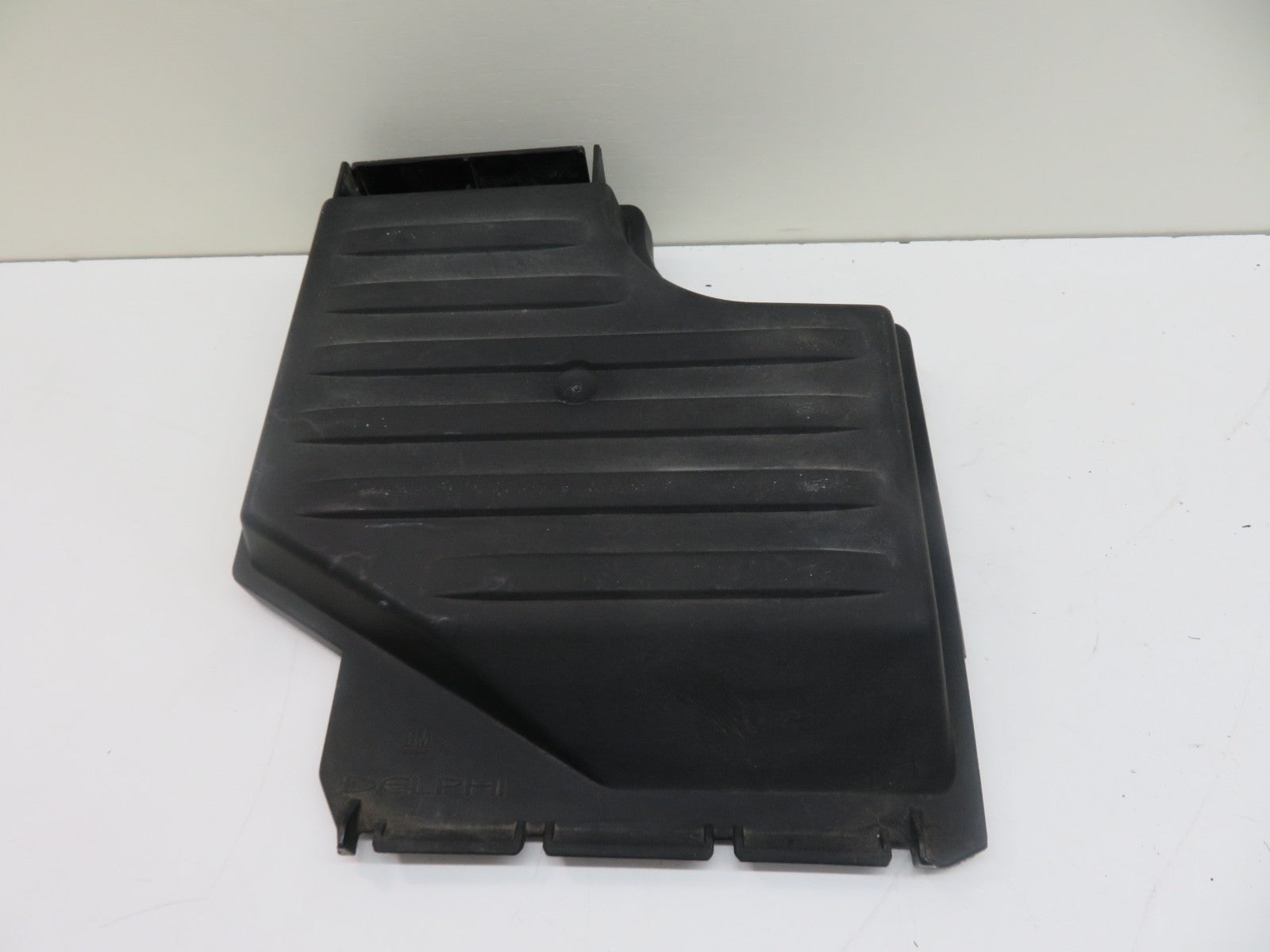 VAUXHALL CORSA ENGINE BAY FUSE BOX COVER TRIM 09115986 2000-2006 1530-3