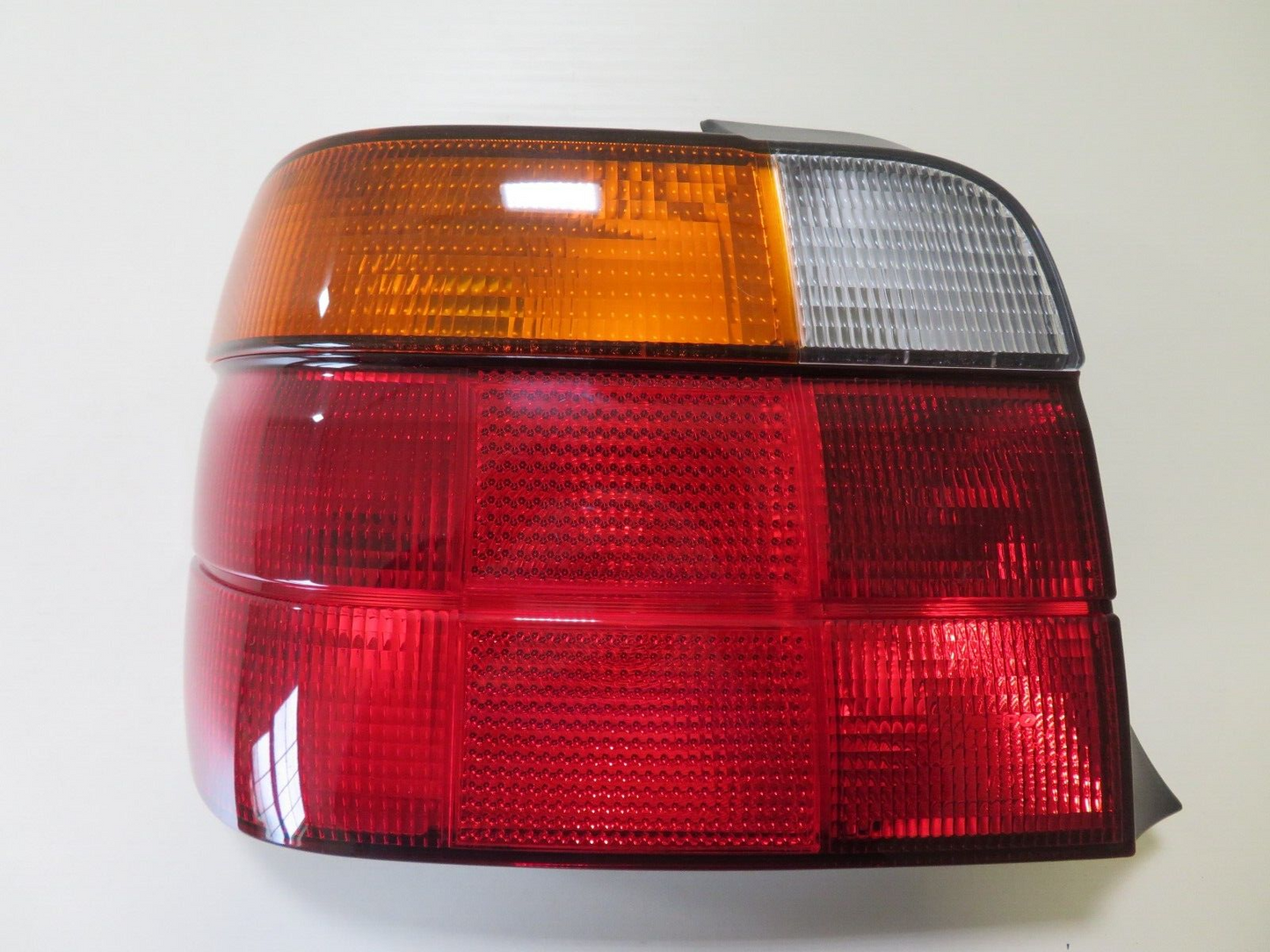 NS PASSENGER REAR LIGHT LH DEPO 444-1935L-UE FOR BMW 3 SERIES COMPACT 1991-1999