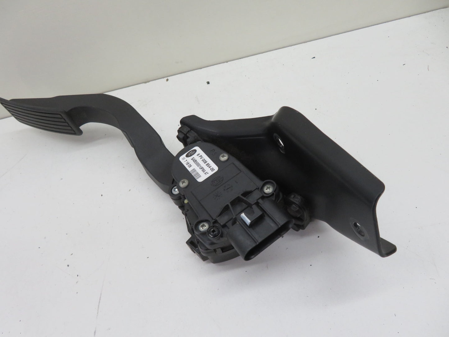 LAND ROVER FREELANDER 1 THROTTLE PEDAL 2004-2006 1672-12