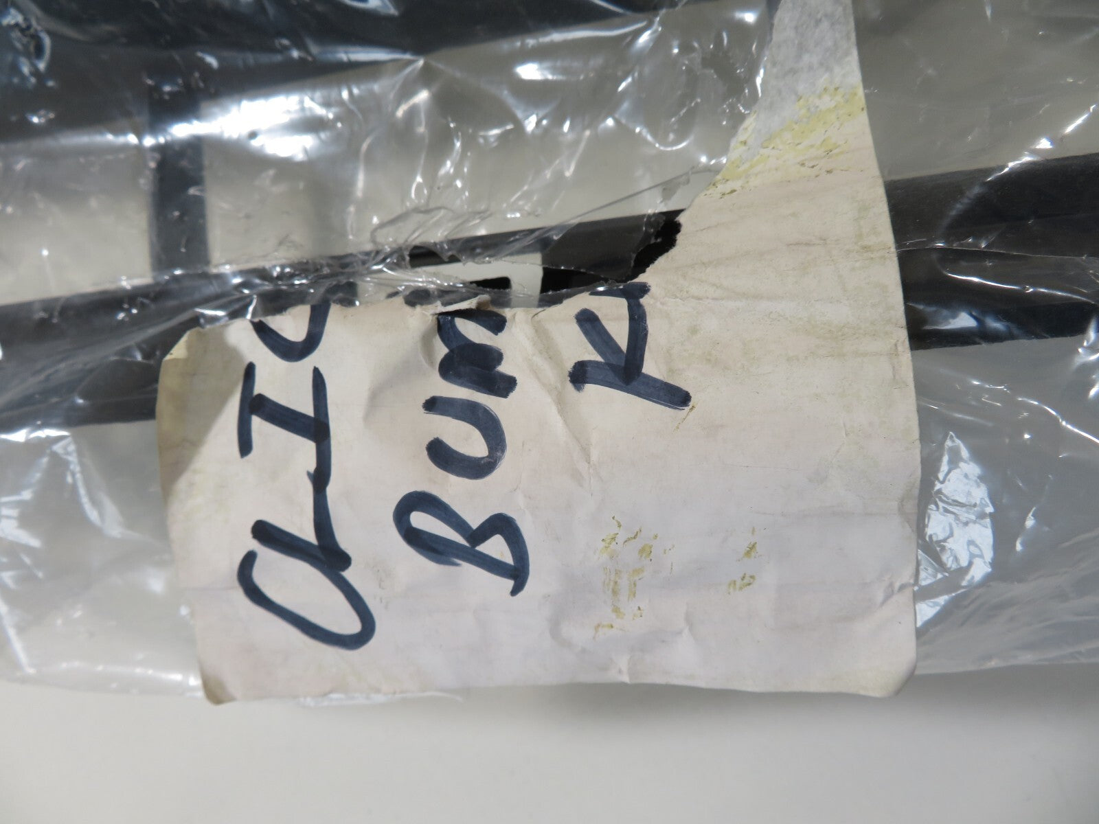 FRONT LOWER BUMPER GRILLE FOR RENAULT CLIO CAMPUS 2006-2010