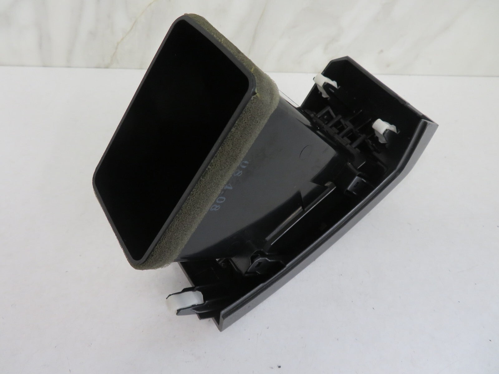 PEUGEOT 4007 OS DRIVER SIDE DASHBOARD AIR VENT GN711-14010 2007-2012 1603-2