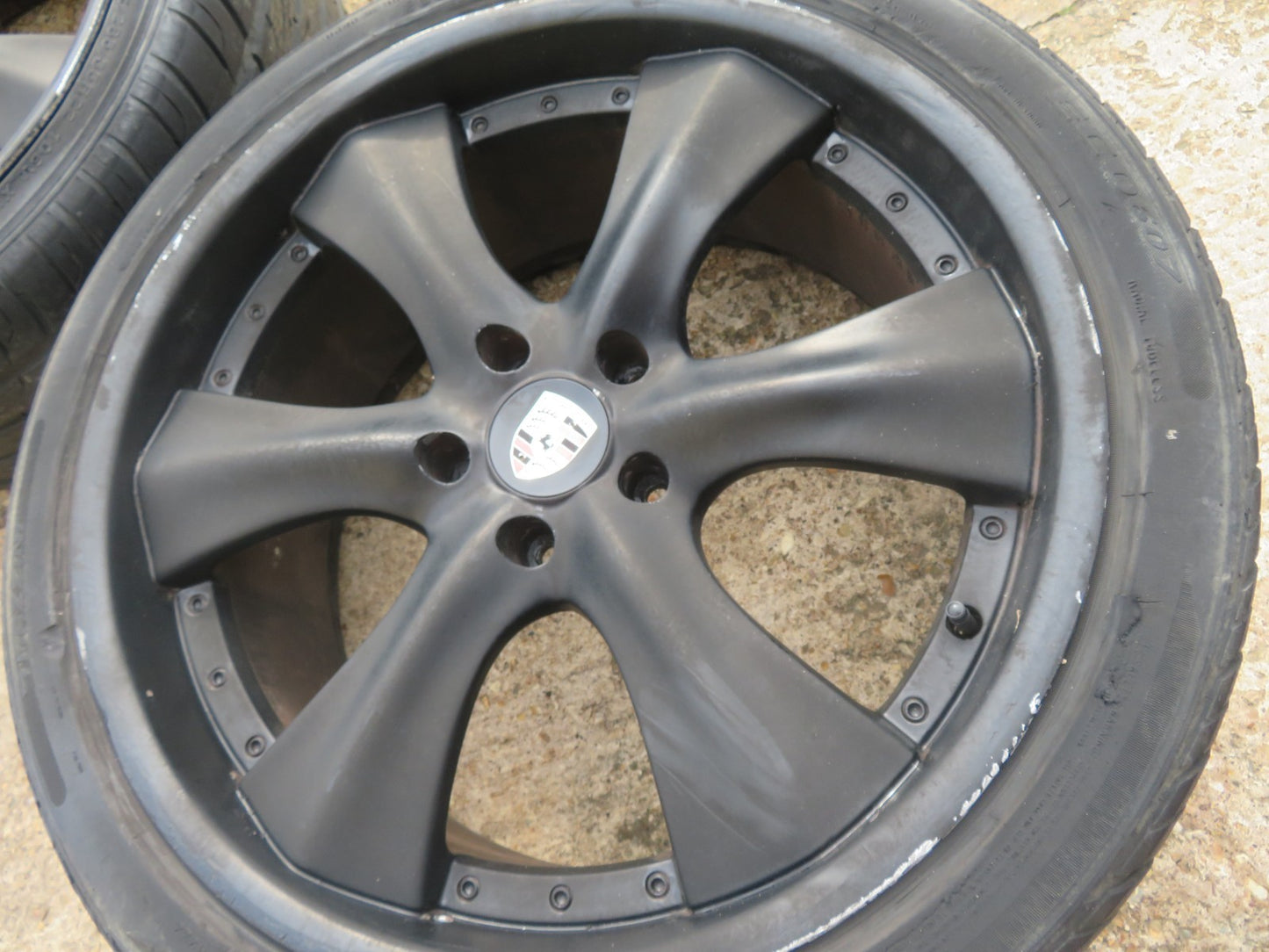 VEMIRI ARNAGE 22" ALLOY WHEELS WITH TYRES (SEE PHOTOS, NEED REFURB) 5 X 130 PCD