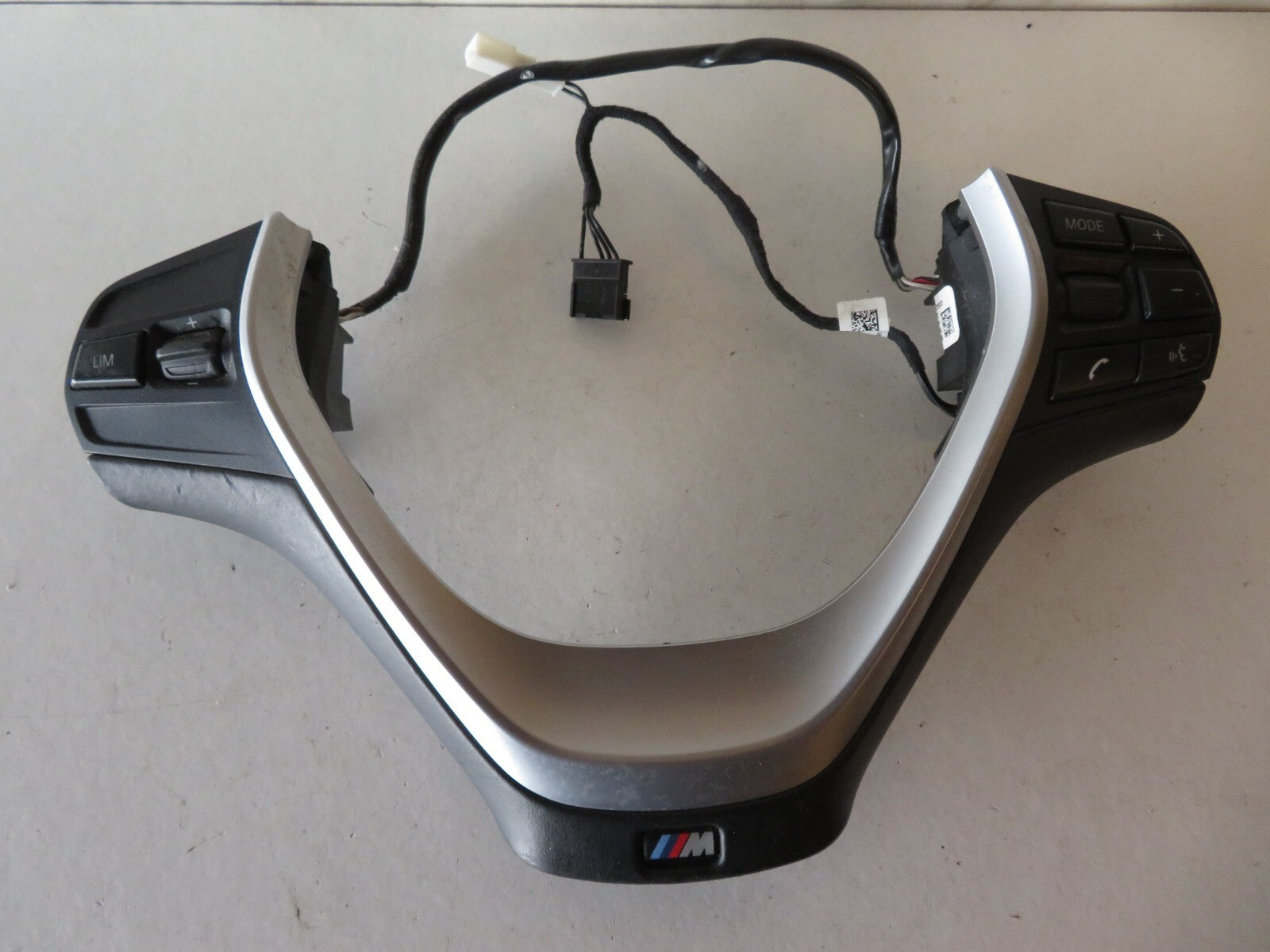 BMW 1 SERIES F20 M SPORT STEERING WHEEL CONTROLS 9225710 2011-2018 AMS1511